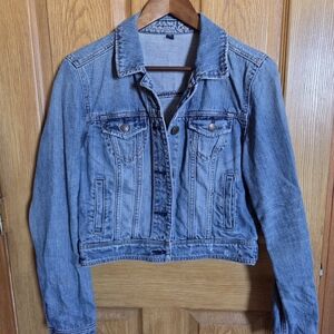 American Eagle Outfitters Light Blue Jean Jacket